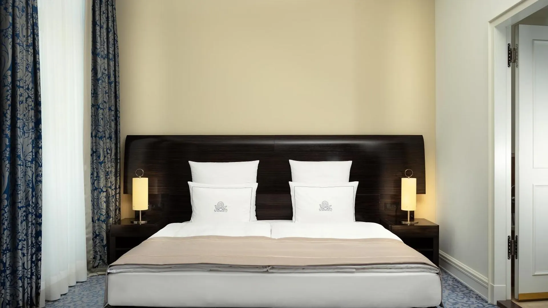 Hotel Atlantic Hamburg, Autograph Collection  המבורג