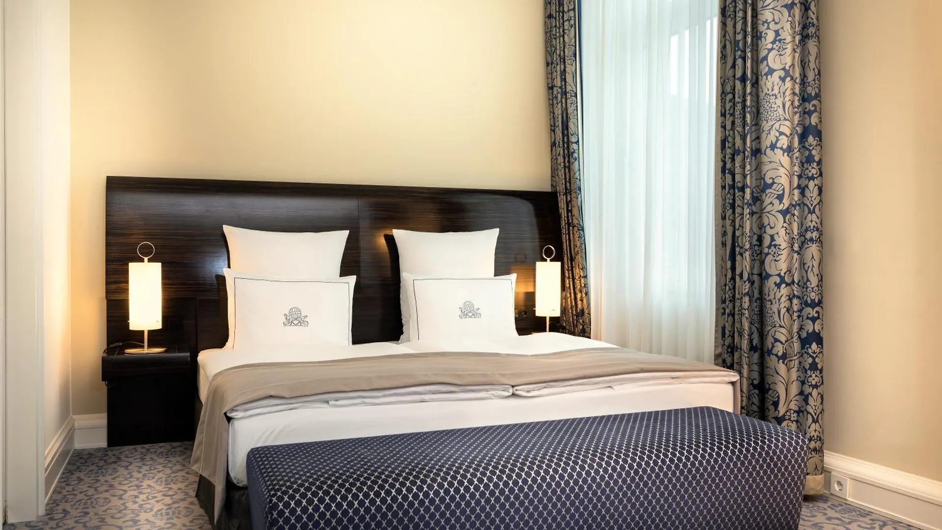Hotel Atlantic Hamburg, Autograph Collection